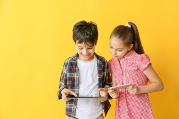 5 Great Points To Consider Choosing An Online Educational Language Course For Your Kids