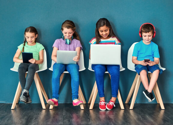 5 Ways a 16-Week English Course Helps Kids Succeed 🚀